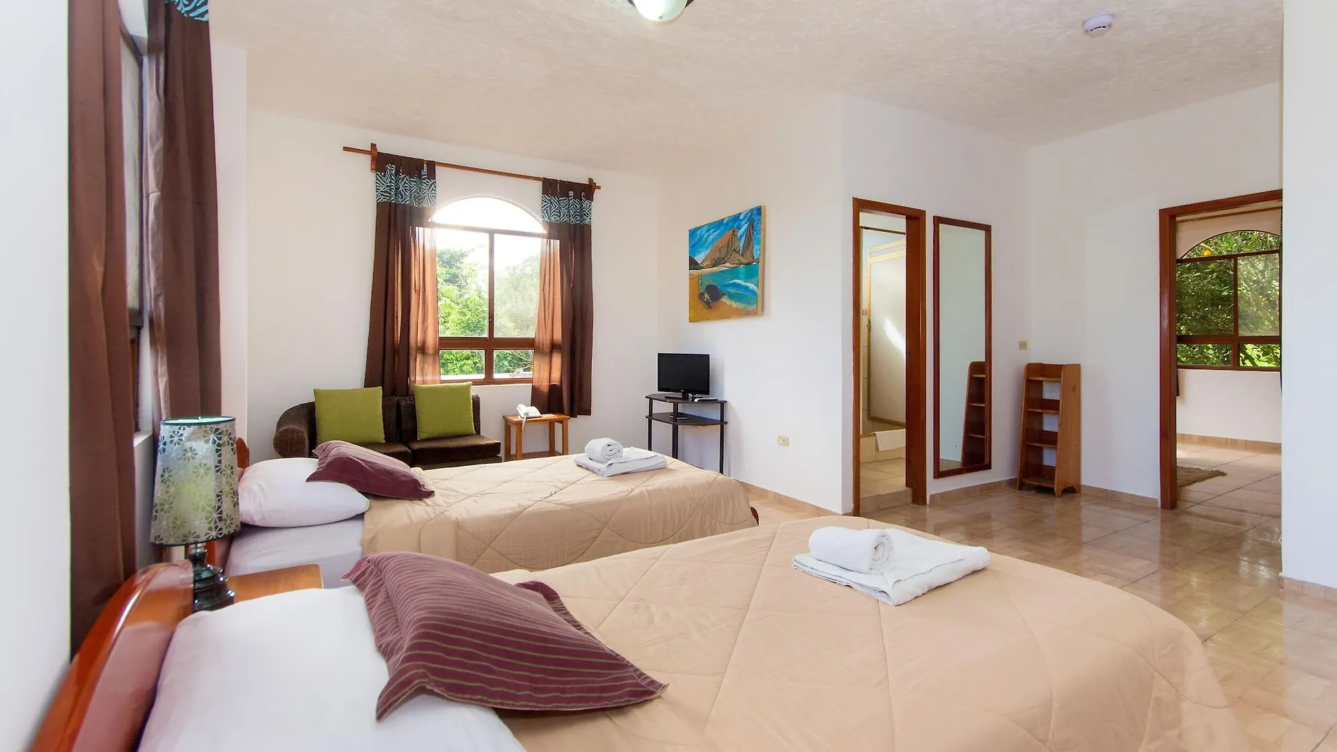 Hotel Twin Galapagos Puerto Ayora  3*, Puerto Ayora (Galapagos Islands) Ekvádor