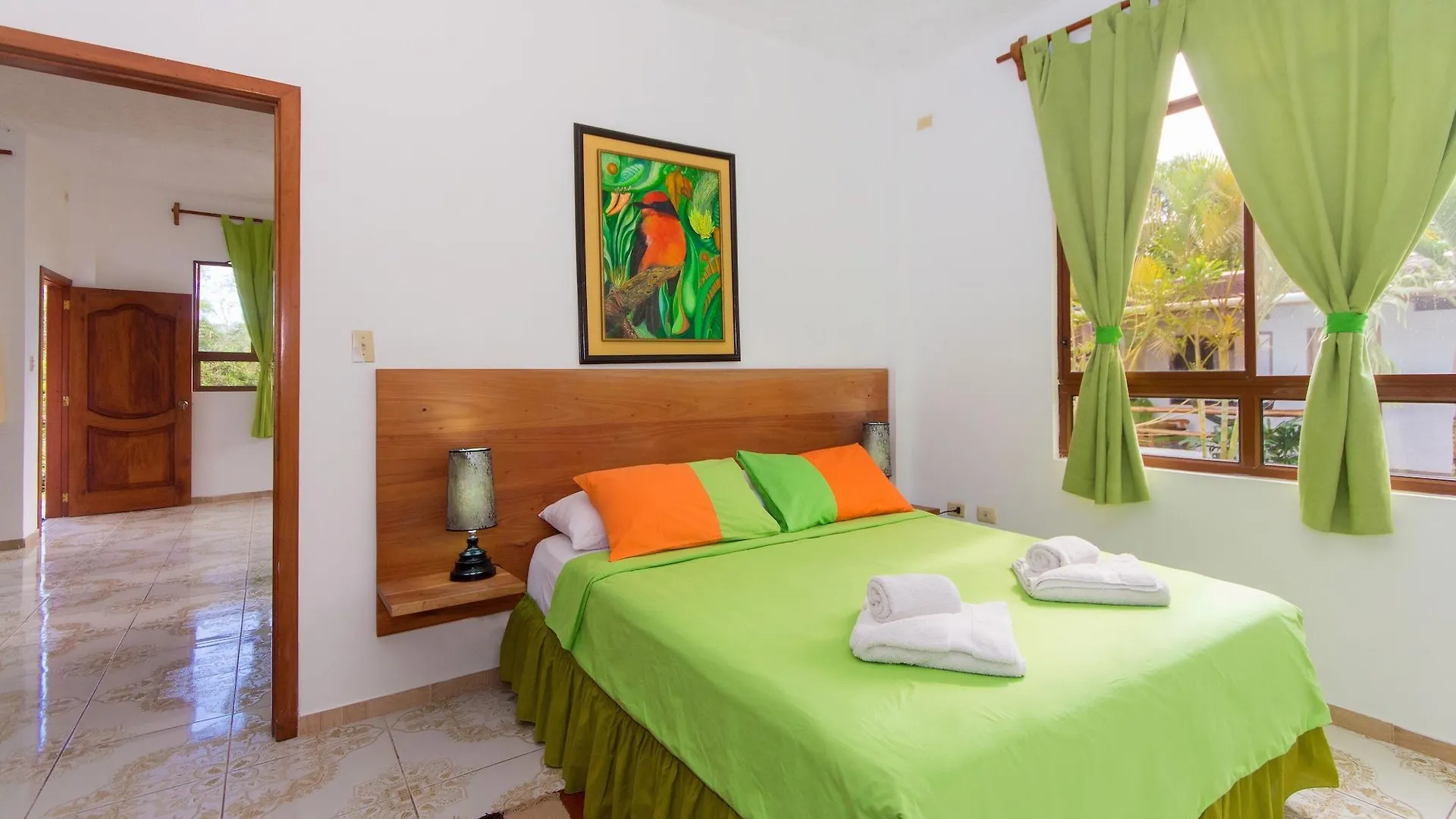 Hotel Twin Galapagos Пуэрто-Айора