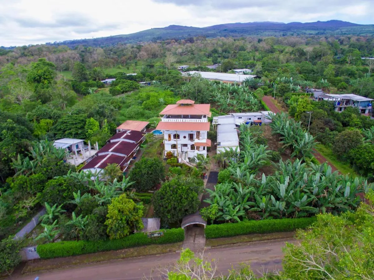Hotel Twin Galapagos Пуэрто-Айора