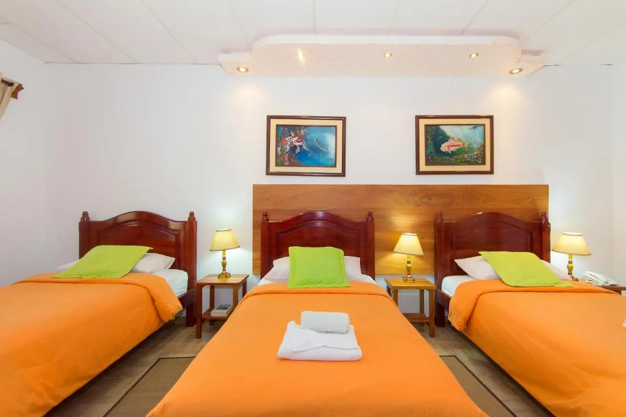 ***  Hotel Twin Galapagos Пуэрто-Айора Эквадор