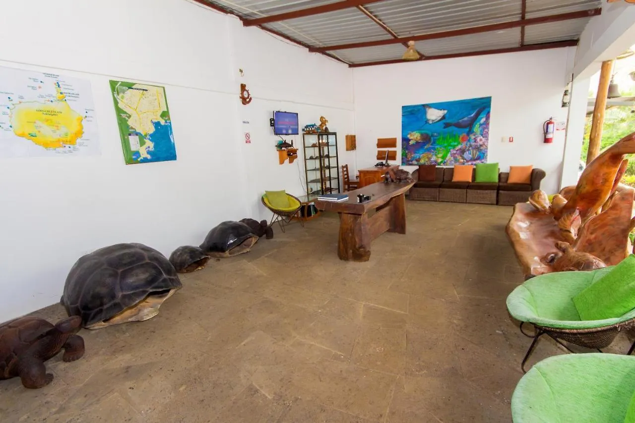 Hotel Twin Galapagos Пуэрто-Айора
